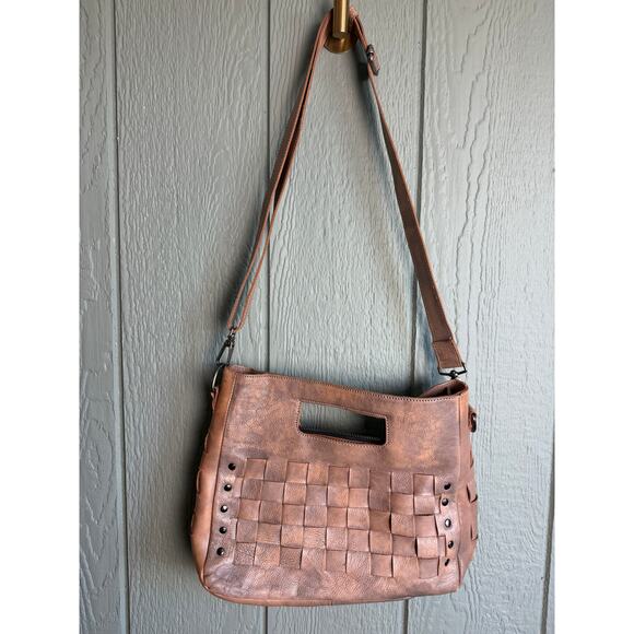 BedStu Orchid Bag, Woven Leather Crossbody / Shoulder Bag – Distressed Bronze - Picture 2 of 9
